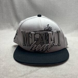 New Era Miami Heat Black and White Youth Ball Cap